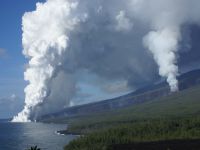 France d'Outre-Mer La Réunion, Coulée de lave à la Réunion